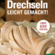 Cover des Buches 'Drechseln leicht gemacht' mit gedrechseltem Holz in Sägespäne liegend